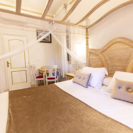 Chambre A Baldaquin Maison De L'Eglise Du Couvent ناربون المظهر الخارجي الصورة