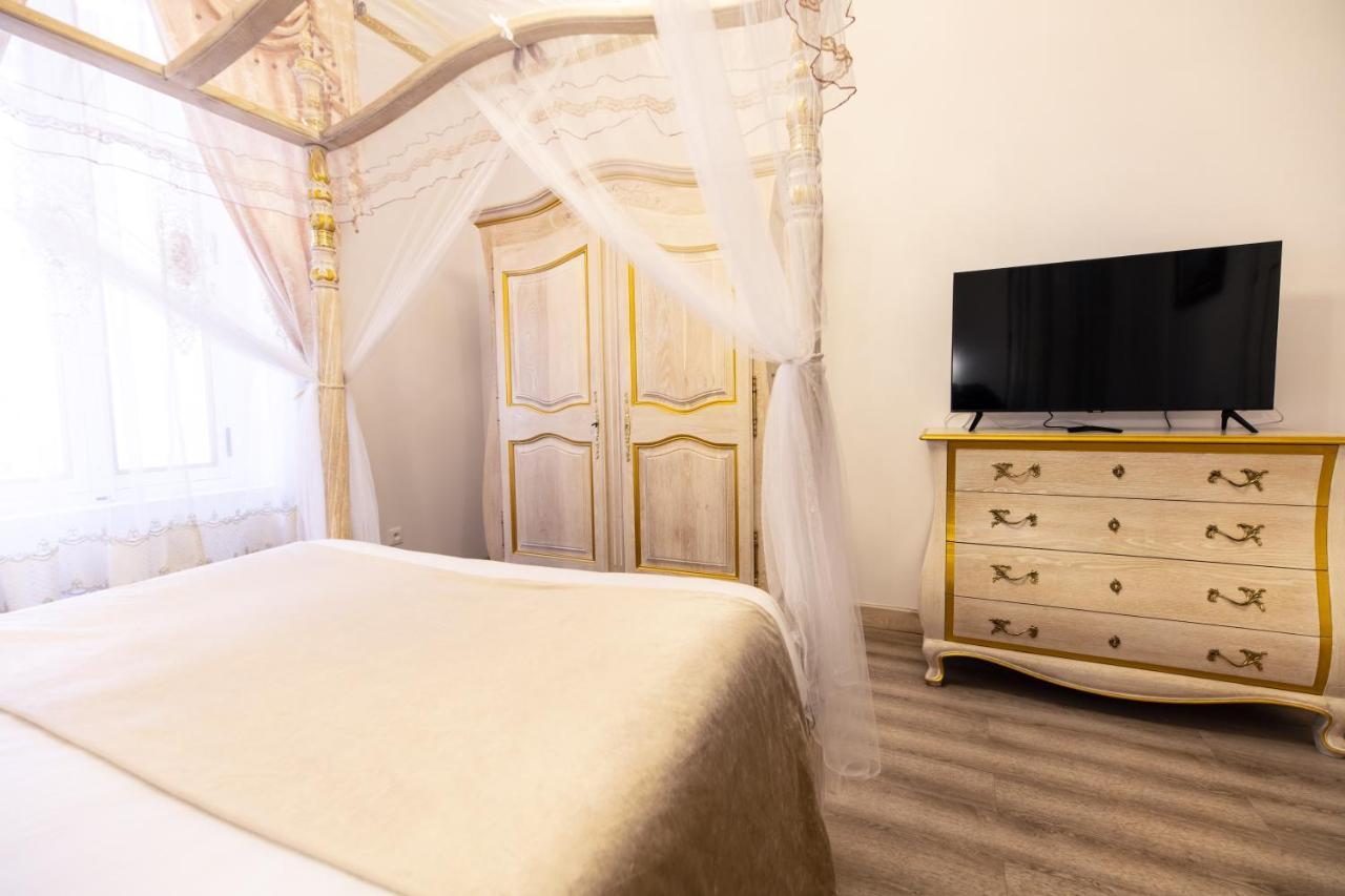Chambre A Baldaquin Maison De L'Eglise Du Couvent ناربون المظهر الخارجي الصورة